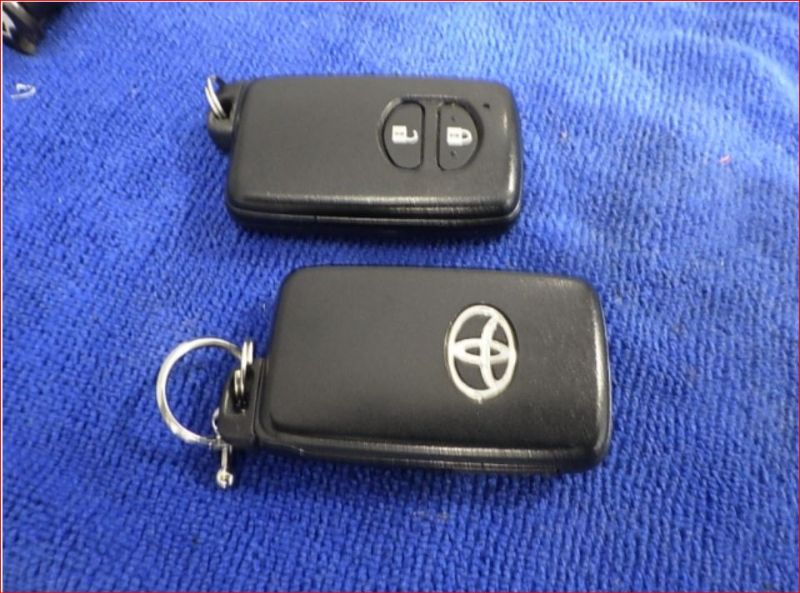  26835  TOYOTA AQUA  2015  