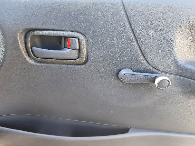  26844  TOYOTA HIACE  2004  