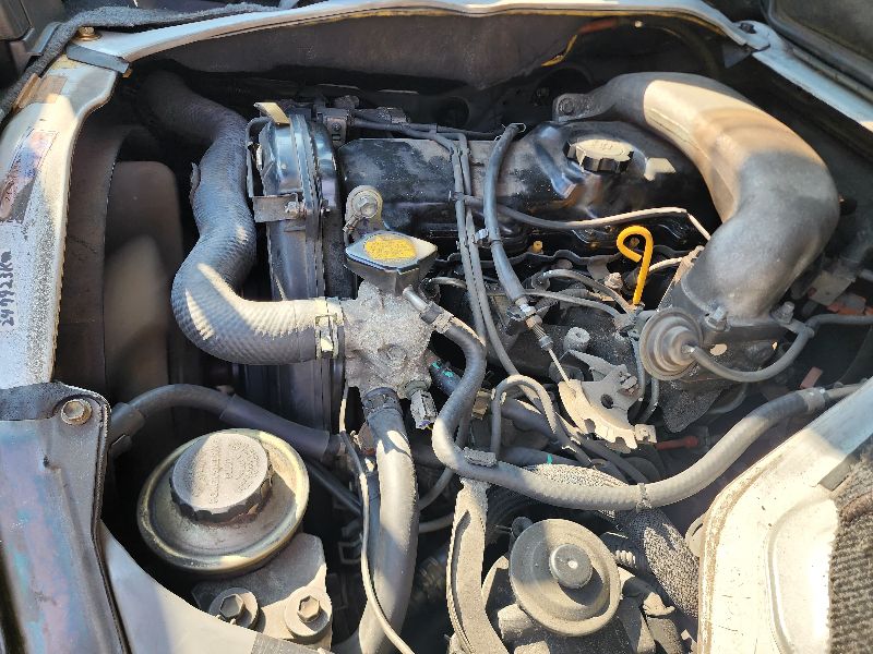  26846  TOYOTA HIACE  2000  