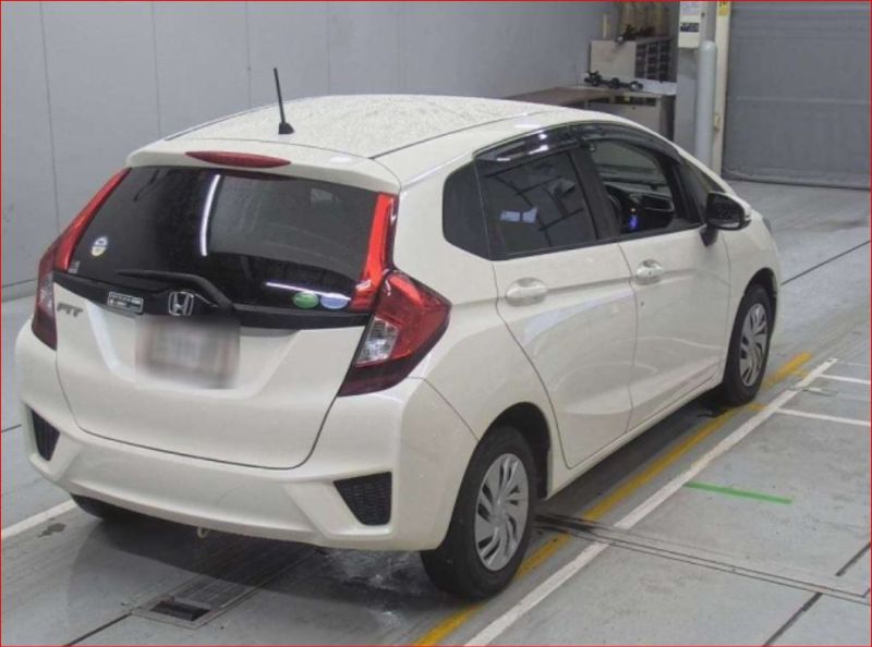  26847  HONDA FIT  2015  