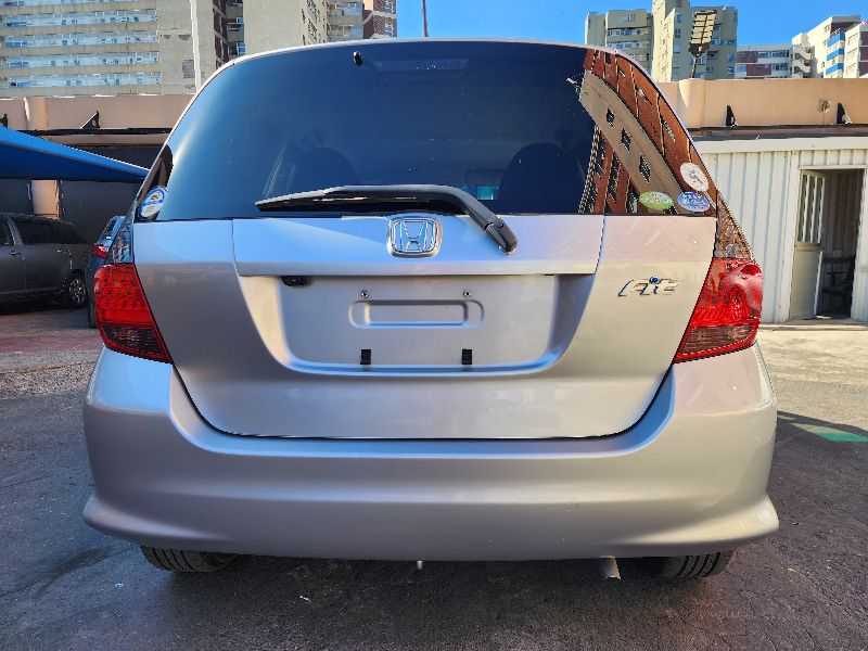  26875  HONDA FIT  2006  
