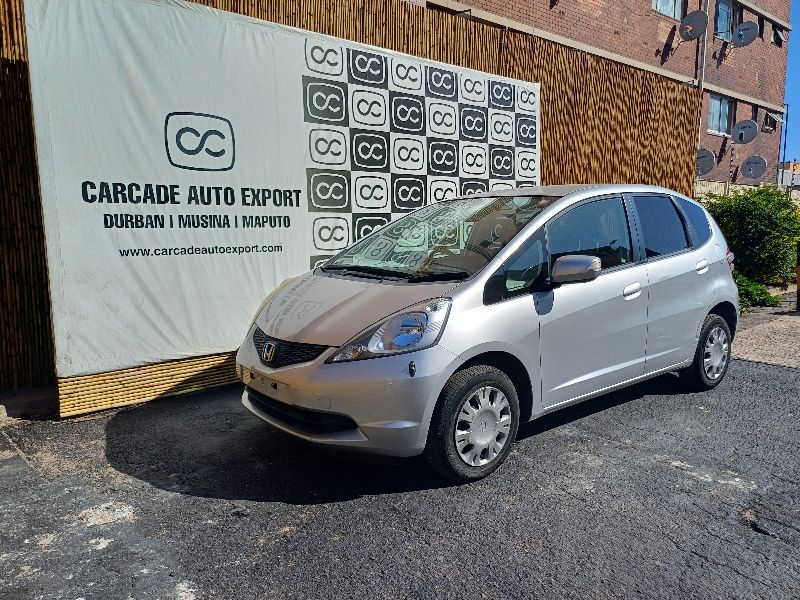  26887  HONDA FIT  2010  
