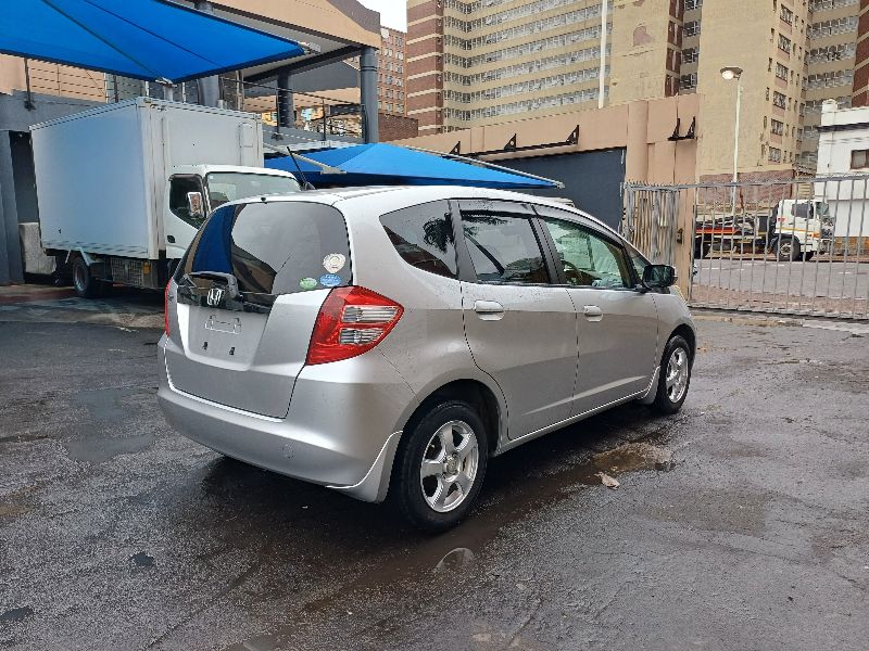  26888  HONDA FIT  2007  
