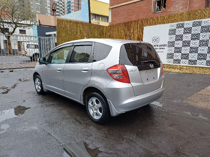  26888  HONDA FIT  2007  