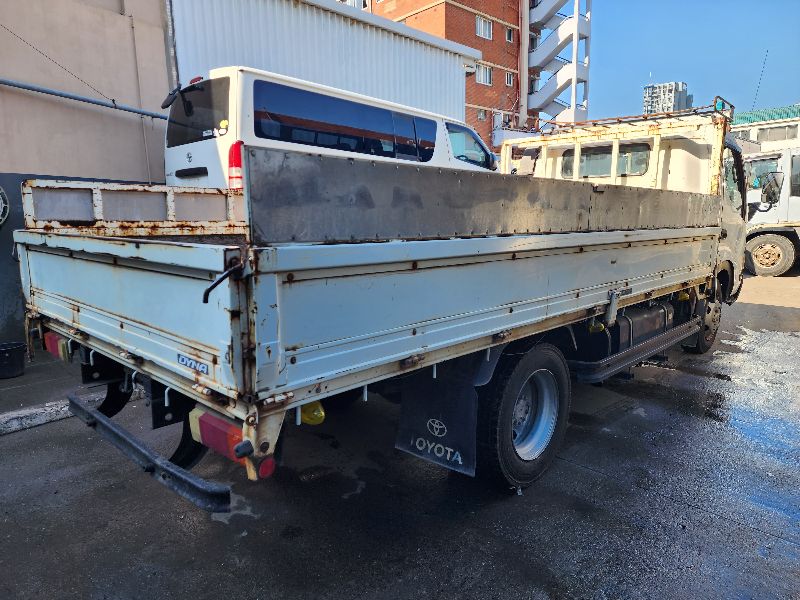  26894  TOYOTA DYNA  2003  
