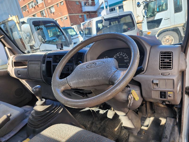  26894  TOYOTA DYNA  2003  