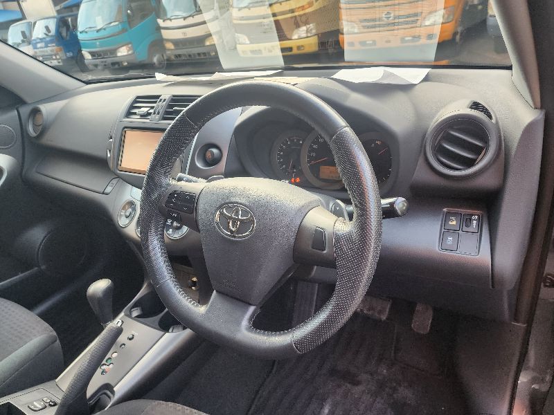  26903  TOYOTA VANGUARD  2011  