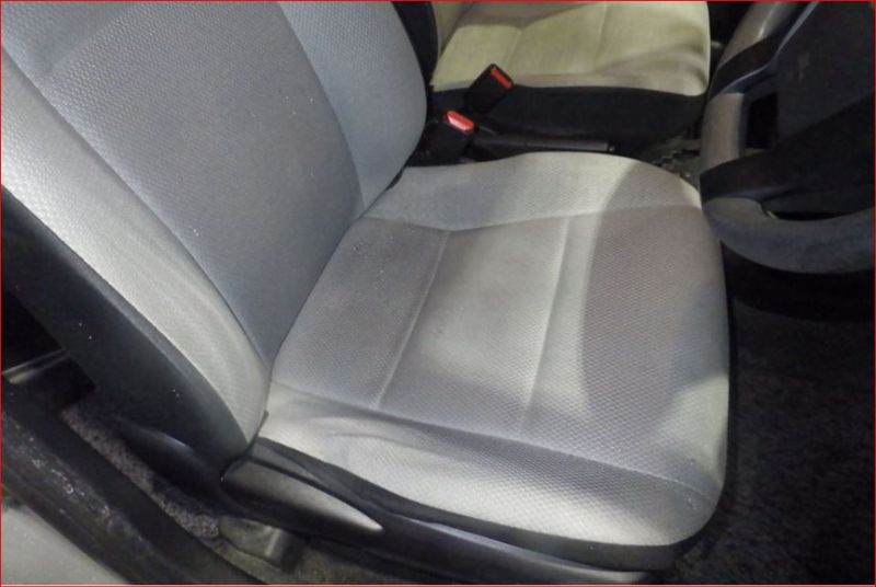  26944  TOYOTA AQUA  2015  