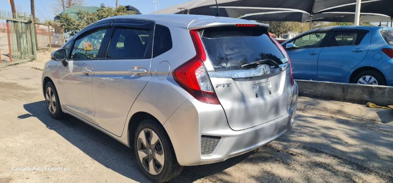  26955  HONDA FIT  2016  