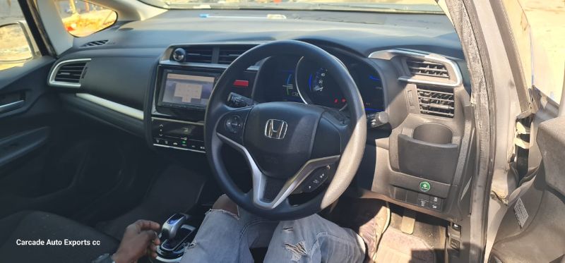  26955  HONDA FIT  2016  