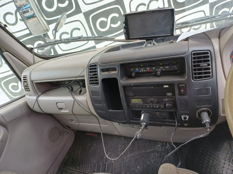  26974  HINO DUTRO  2003  