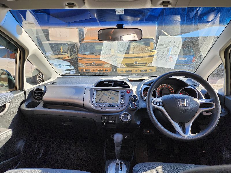  26986  HONDA FIT  2009  