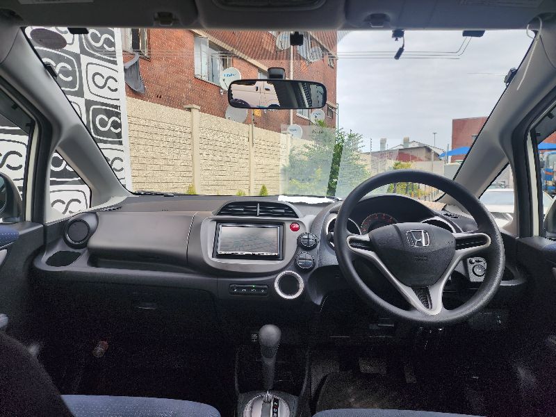  26990  HONDA FIT  2007  