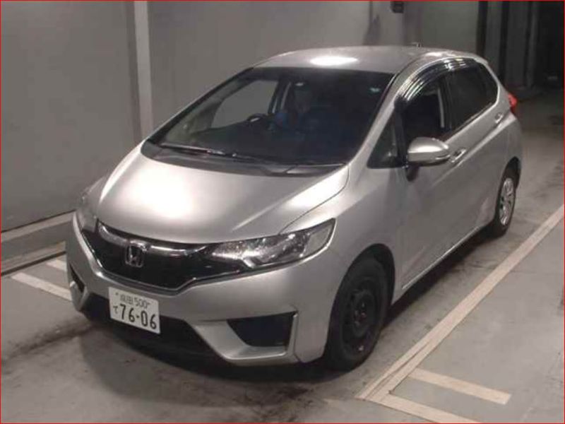  27008  HONDA FIT  2015  