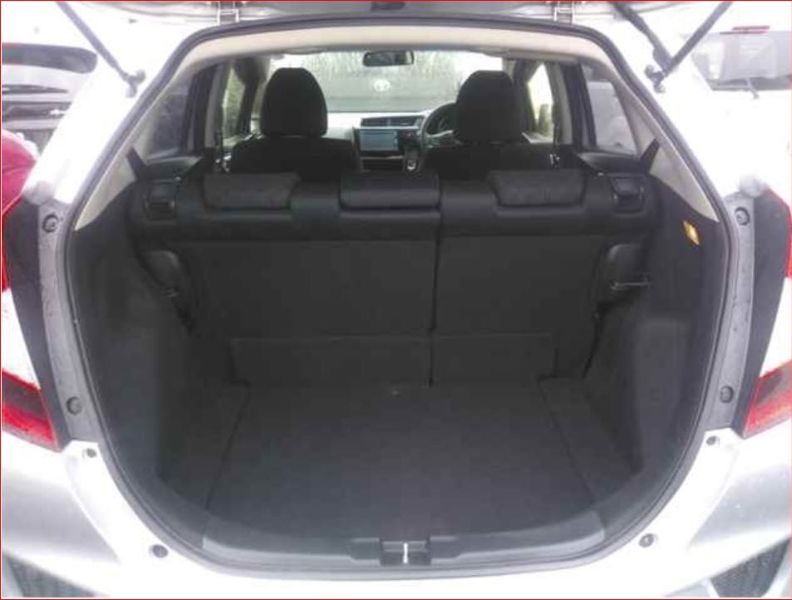  27008  HONDA FIT  2015  