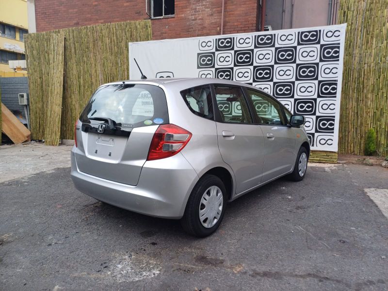  27020  HONDA FIT  2008  