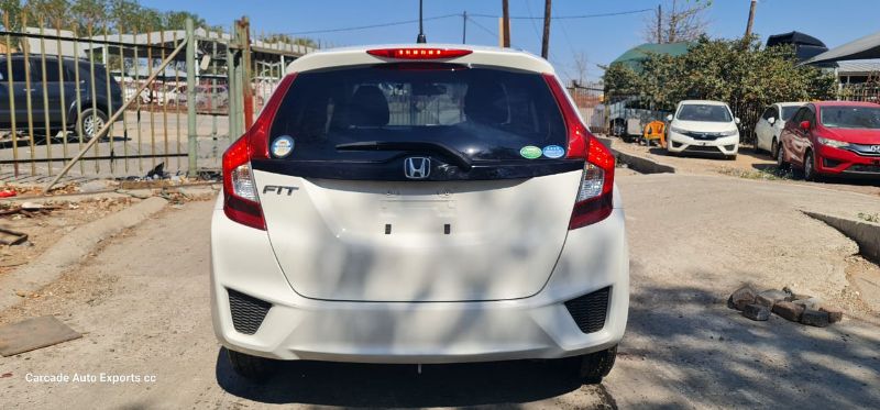  27026  HONDA FIT  2016  
