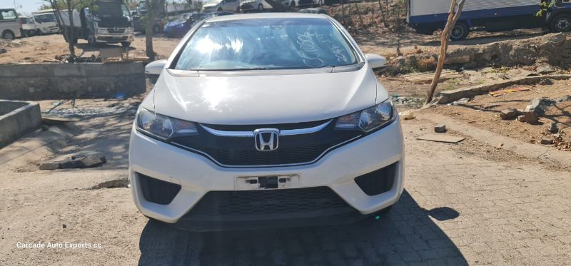  27026  HONDA FIT  2016  
