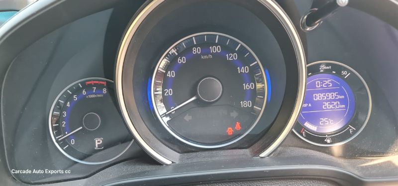  27026  HONDA FIT  2016  