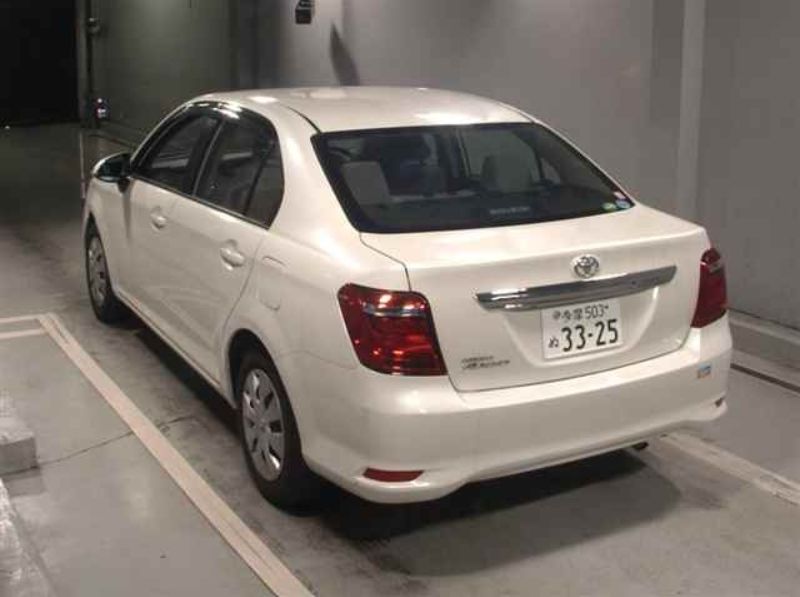  27040  TOYOTA COROLLA AXIO  2015  
