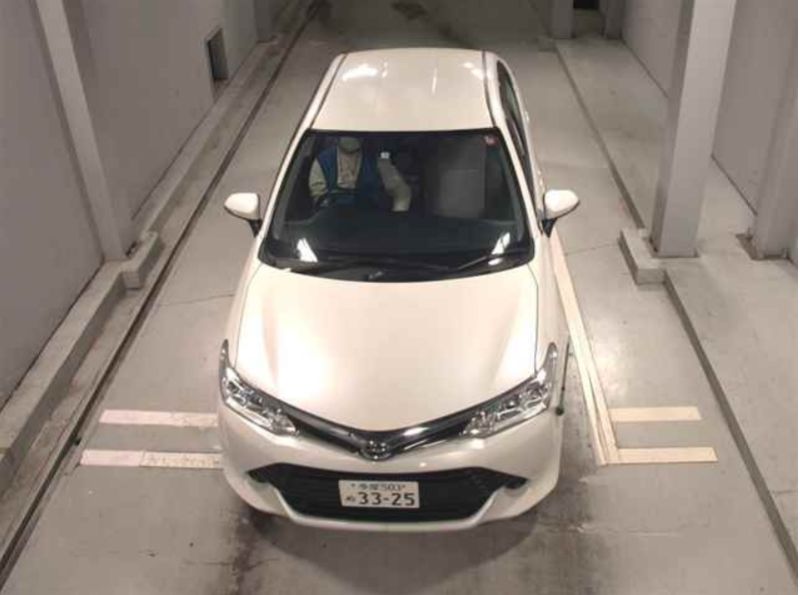  27040  TOYOTA COROLLA AXIO  2015  