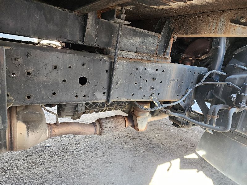  27062  HINO DUTRO  2005  