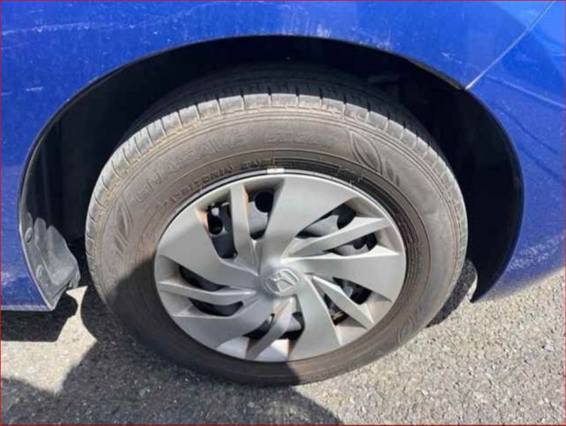  27085  HONDA FIT  2015  