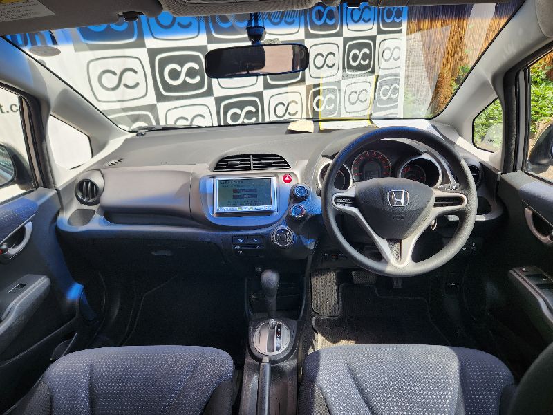  27105  HONDA FIT  2009  