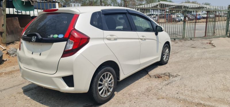  27110  HONDA FIT  2016  