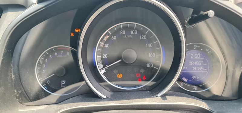  27110  HONDA FIT  2016  