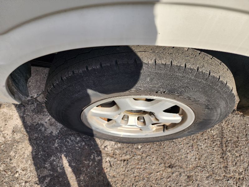  27118  TOYOTA HIACE  2004  