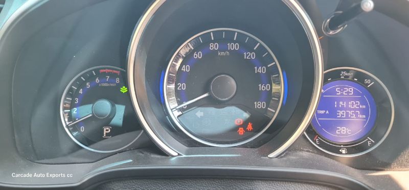  27139  HONDA FIT  2015  