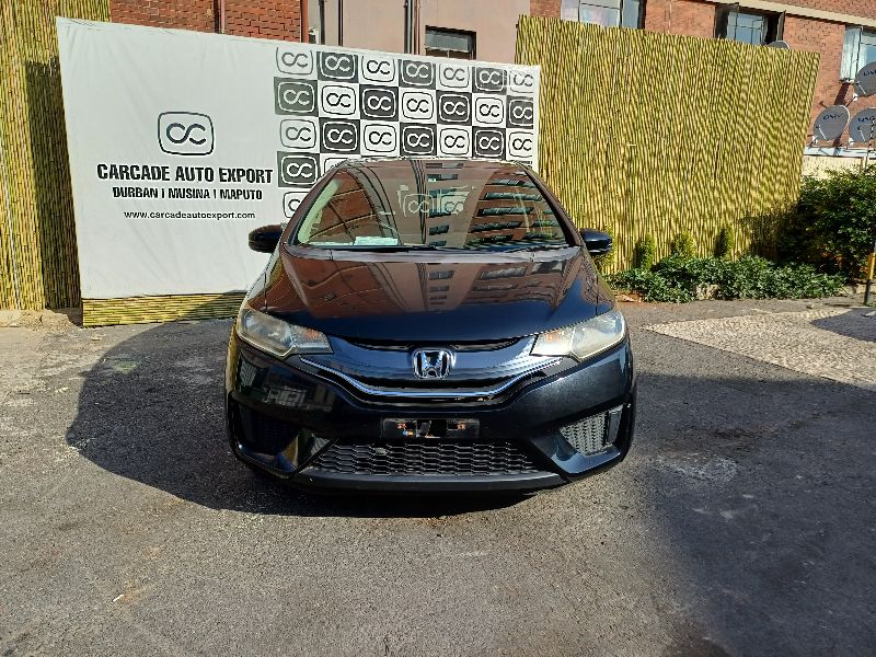  27174  HONDA FIT  2015  