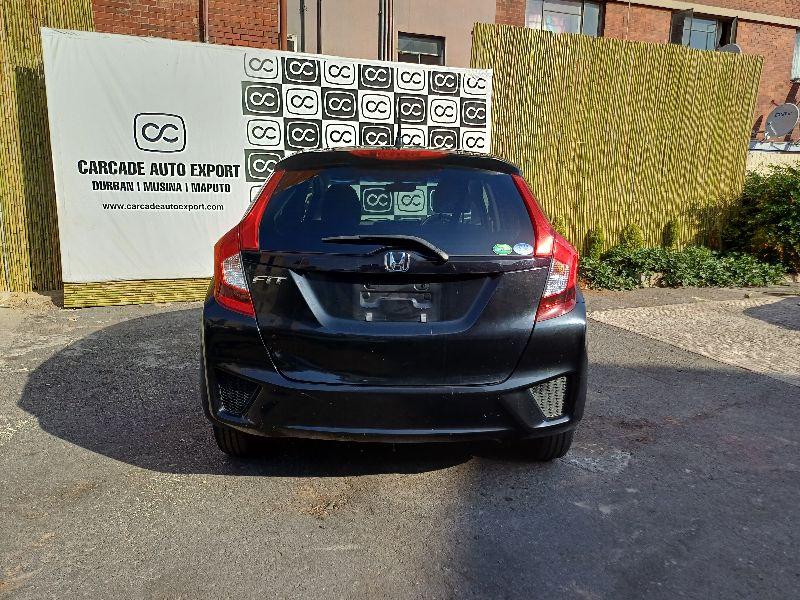  27174  HONDA FIT  2015  