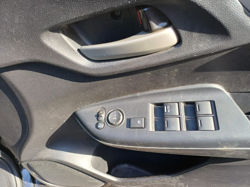  27174  HONDA FIT  2015  