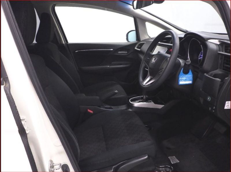  27181  HONDA FIT  2015  
