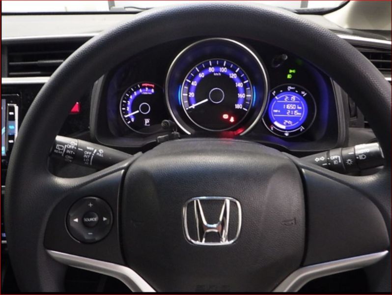  27181  HONDA FIT  2015  