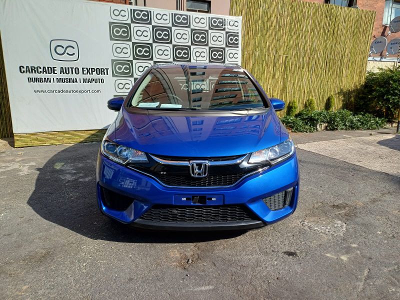  27183  HONDA FIT  2015  