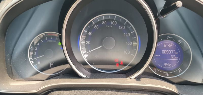  27184  HONDA FIT  2016  