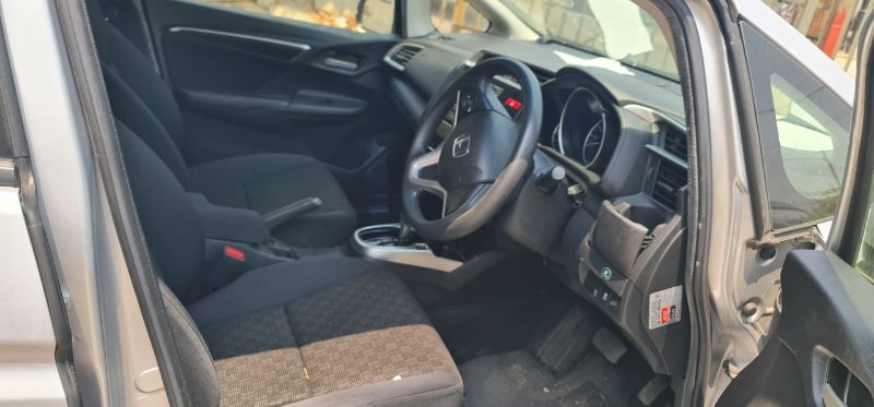  27184  HONDA FIT  2016  