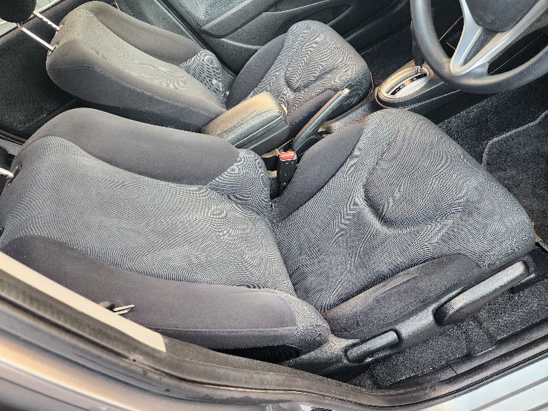  27185  HONDA FIT  2009  