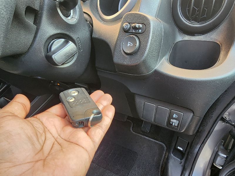  27185  HONDA FIT  2009  