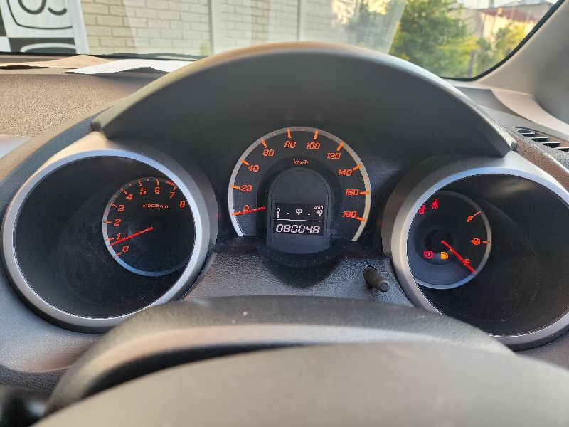  27185  HONDA FIT  2009  