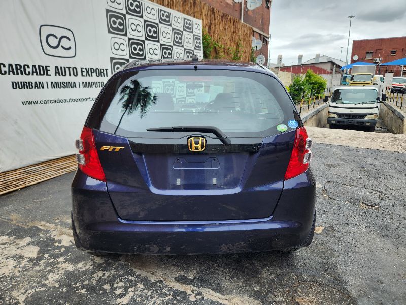  27186  HONDA FIT  2009  