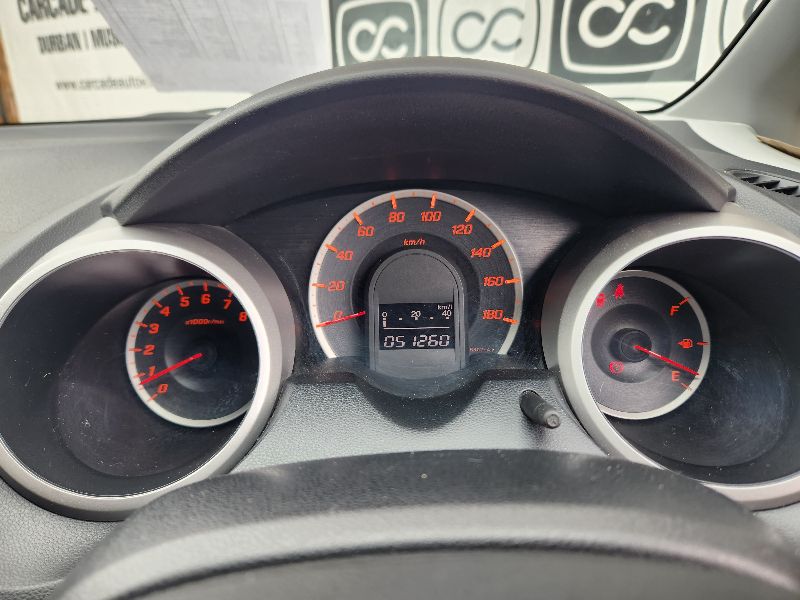  27186  HONDA FIT  2009  