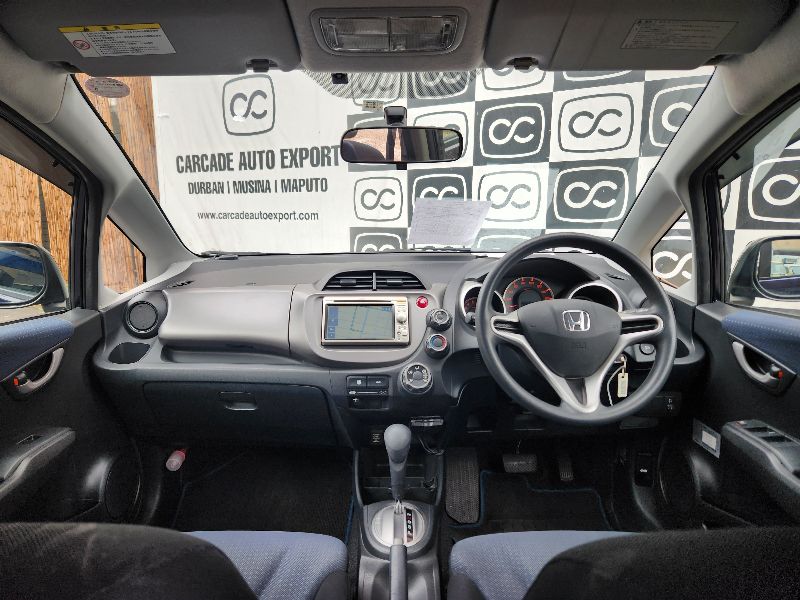  27186  HONDA FIT  2009  