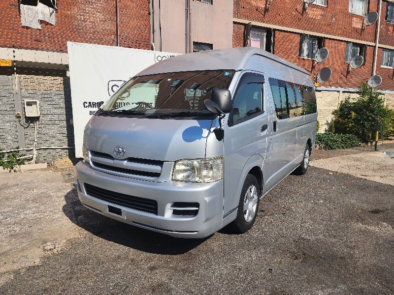  27251  TOYOTA HIACE  2005  