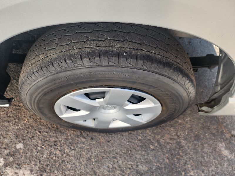  27251  TOYOTA HIACE  2005  