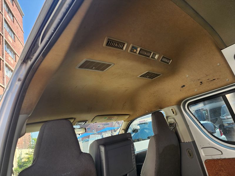  27251  TOYOTA HIACE  2005  