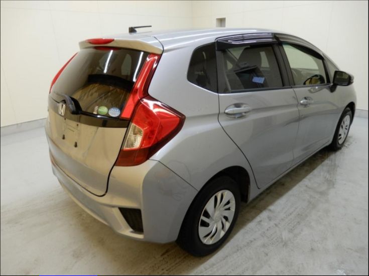  27264  HONDA FIT  2015  